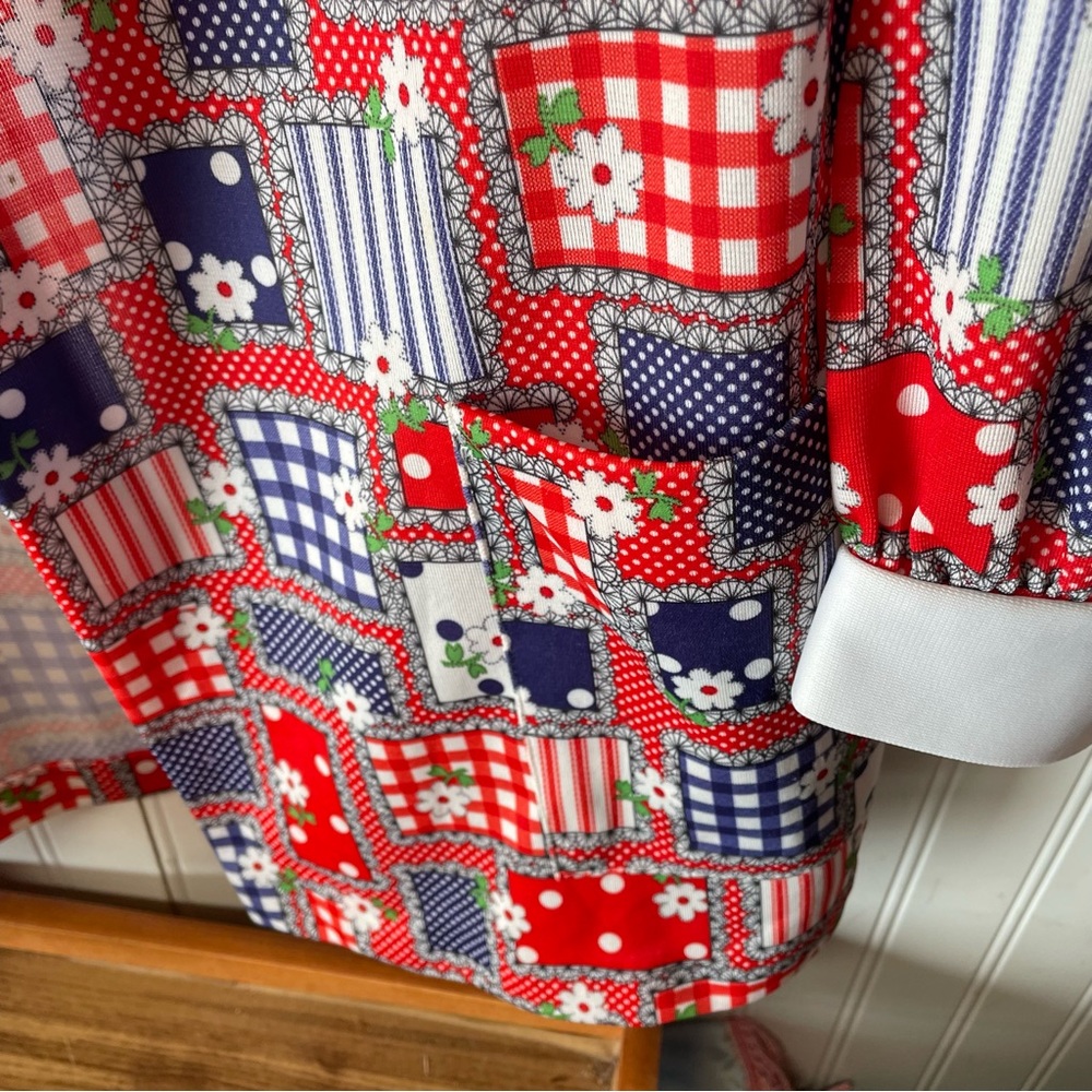 Vintage 70’s Patchwork Polyester Button Down Blou… - image 4